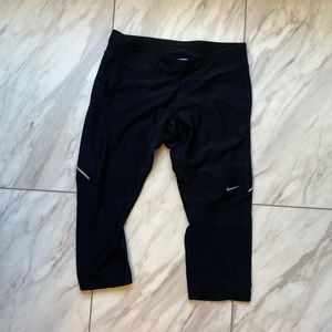 Nike workout capris